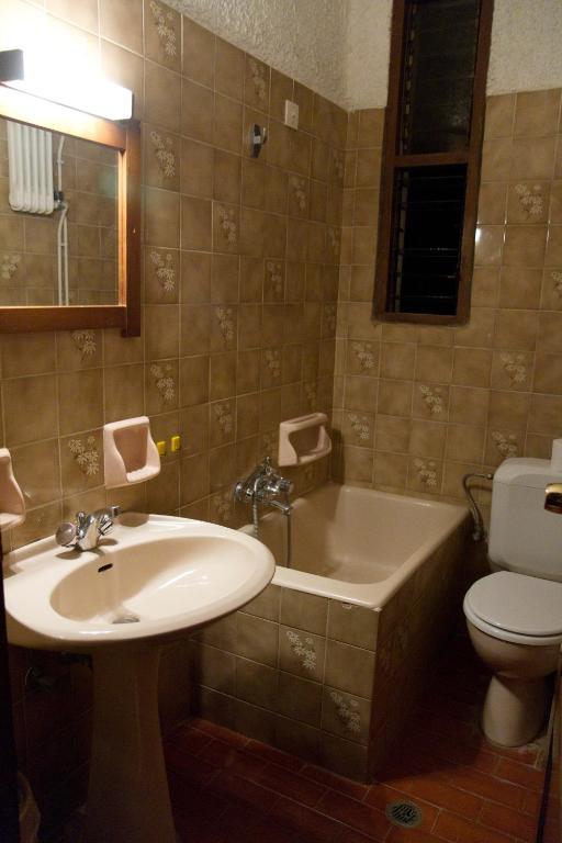 Delfini Apartments Kissamos Phòng bức ảnh